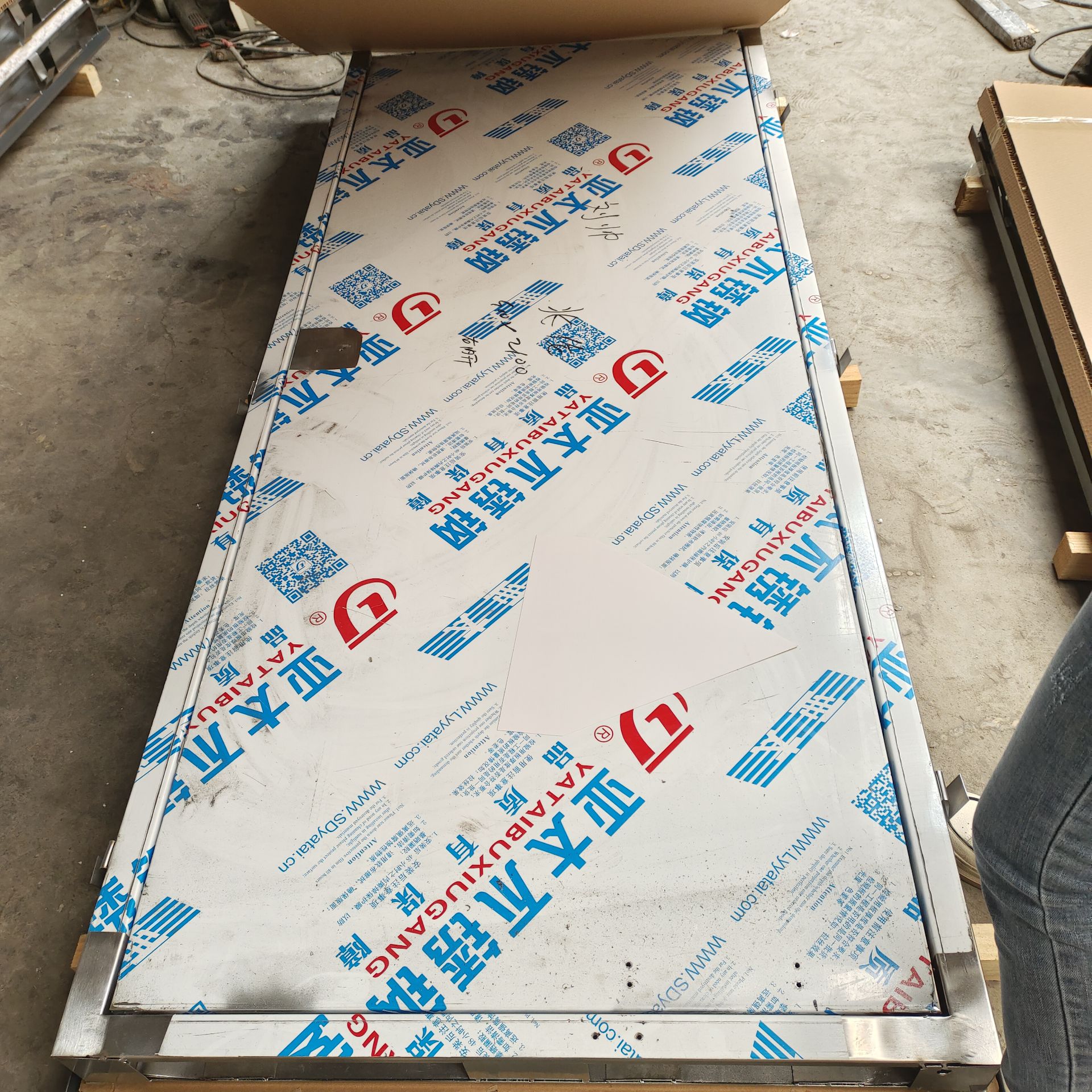 嘉峪关为何医院放射科都爱用这款铅门？